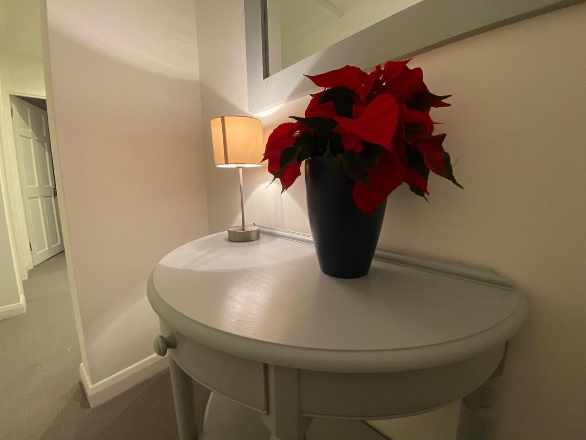 Grosvenor Pad - Lovely 2-Bed Flat - Free On Street Parking 巴斯 外观 照片