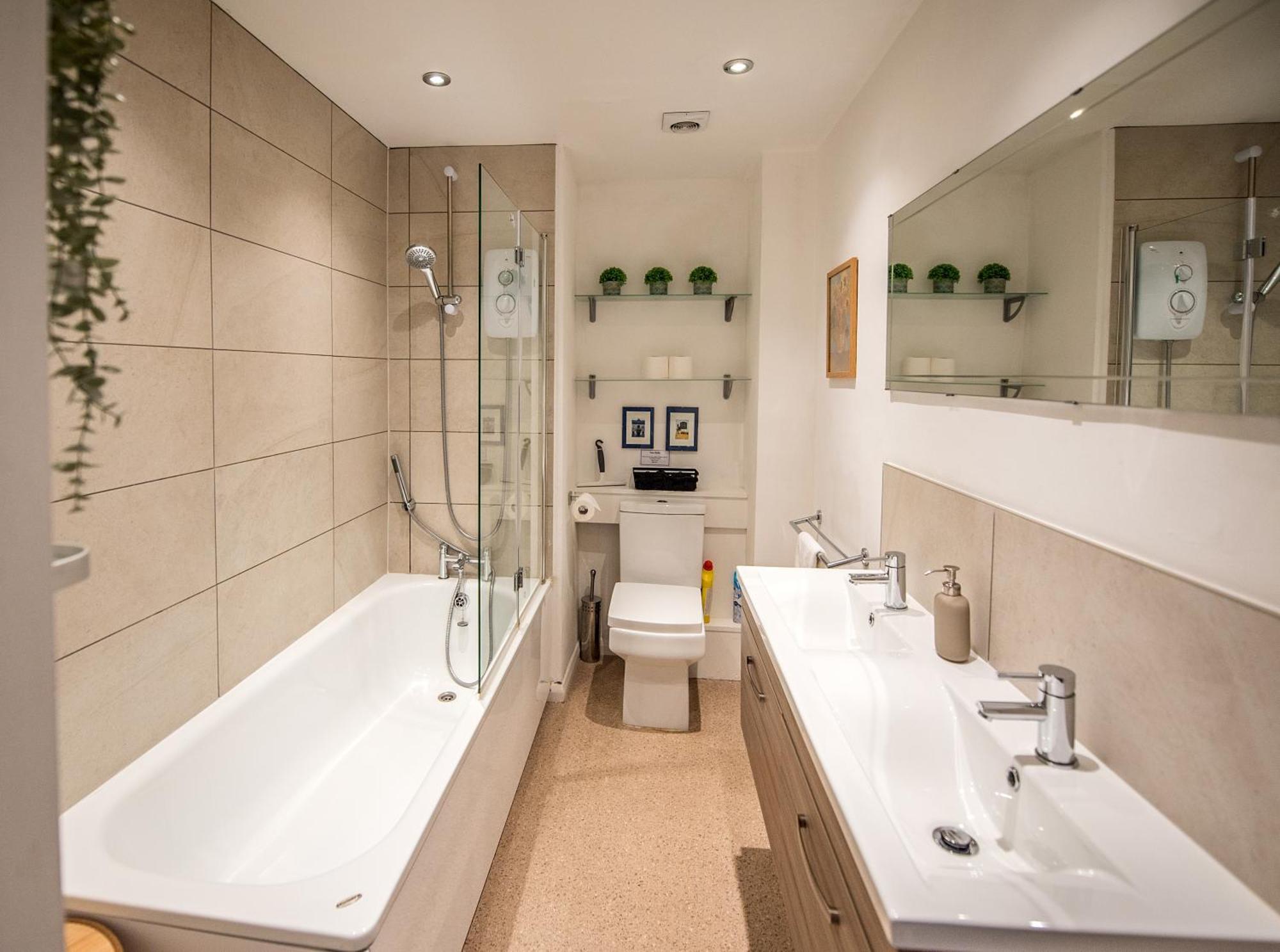 Grosvenor Pad - Lovely 2-Bed Flat - Free On Street Parking 巴斯 外观 照片