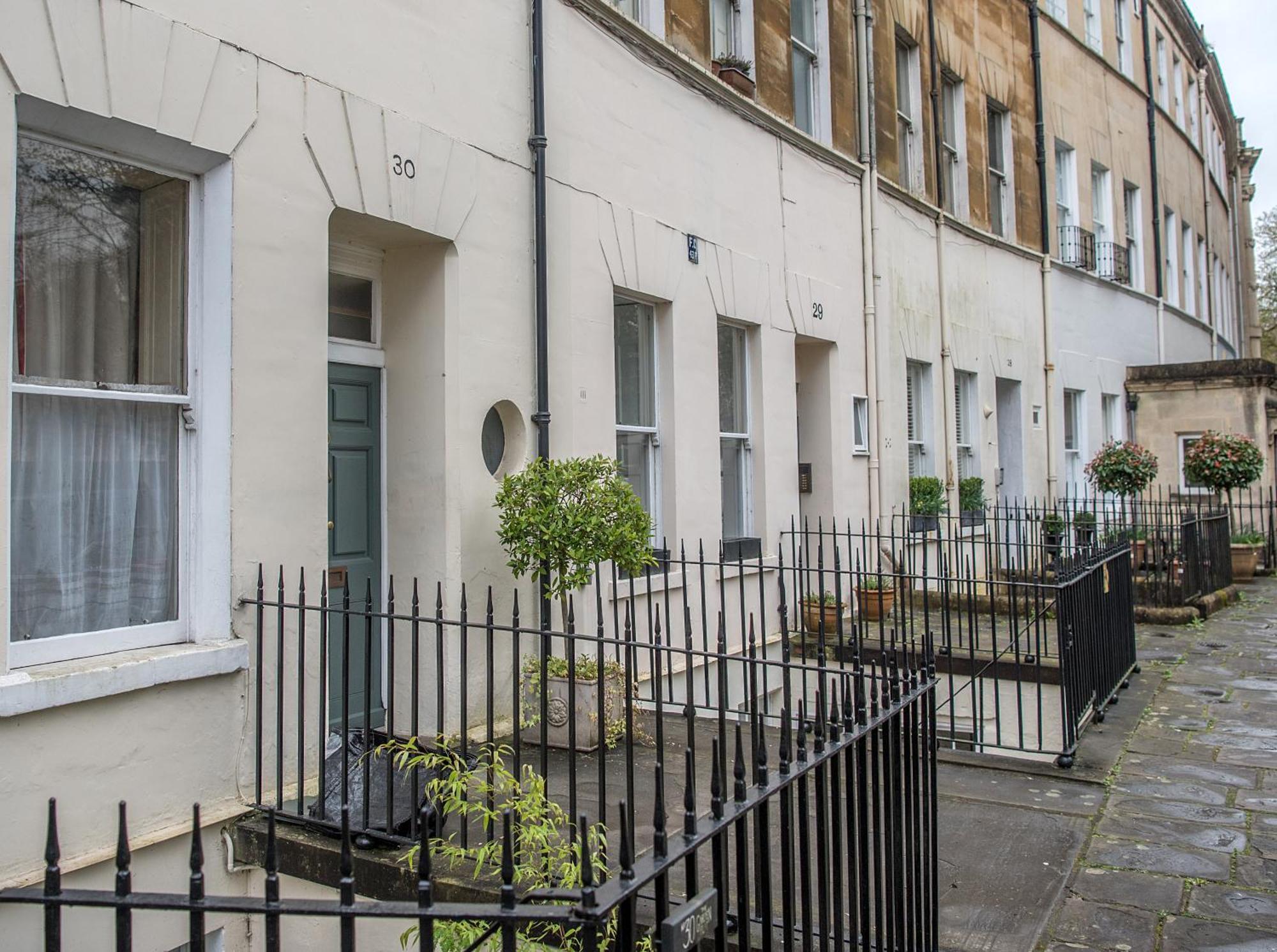 Grosvenor Pad - Lovely 2-Bed Flat - Free On Street Parking 巴斯 外观 照片